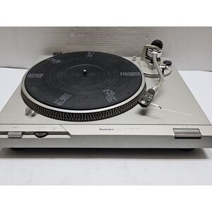 Vintage Technics SL-D1‎ Direct Drive Turntable - For Parts Or Repair